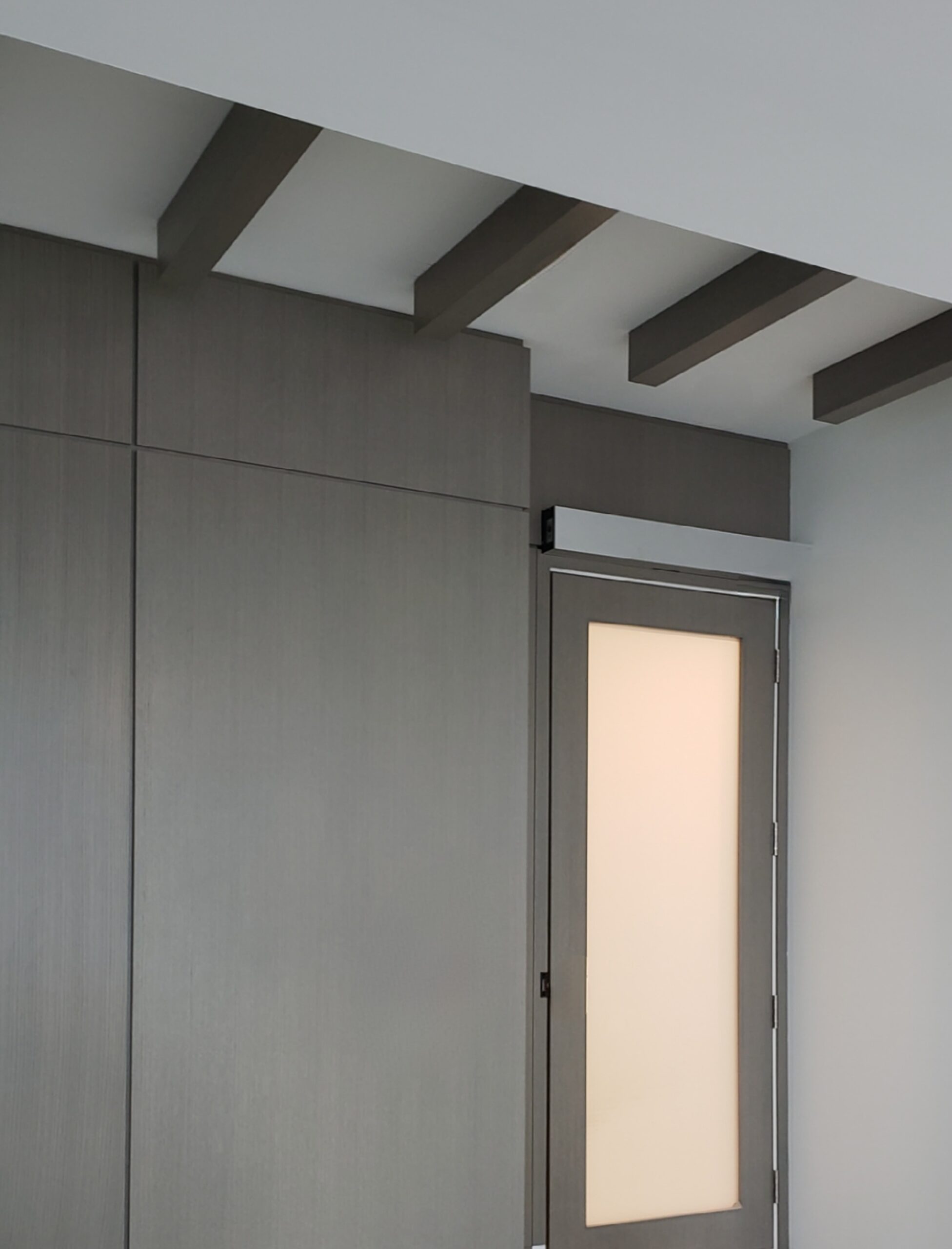 Custom Accent Walls & Wainscoting Installation Toronto | LDS Reno