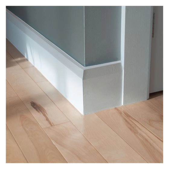 Minimalist Flat Baseboards
