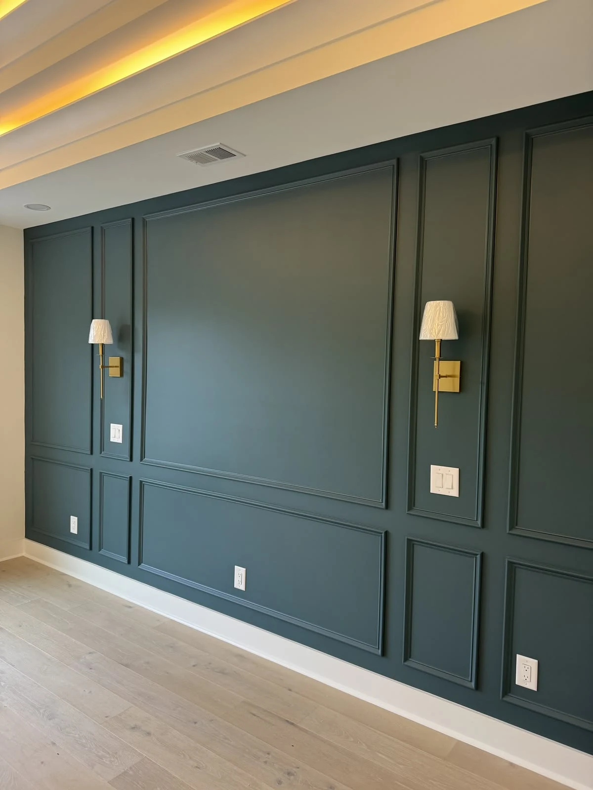 Wainscoting for Stylish Feature Walls